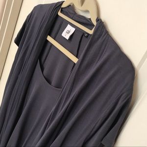 CAbi Fickle Tee - 🌼 make me an offer!